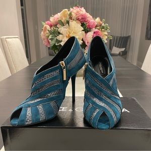 Very Elegant Dolce & Gabbana High-Heel Ankle Boots